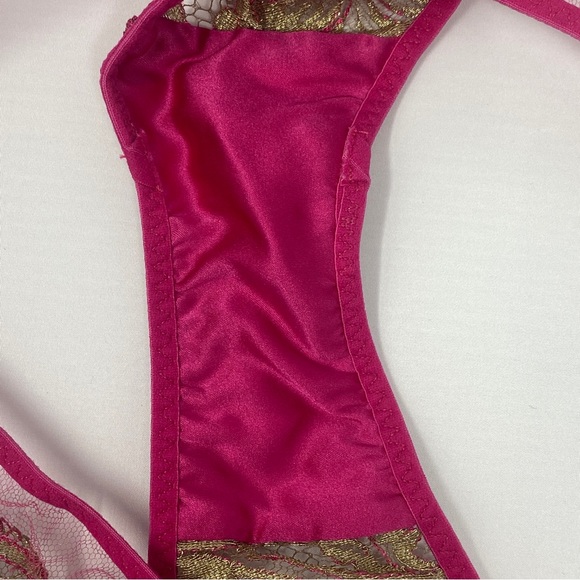 Agent Provocateur Lysianne Gold Fuchsia Brief AP2 Small NWT $215 - Picture 10 of 11